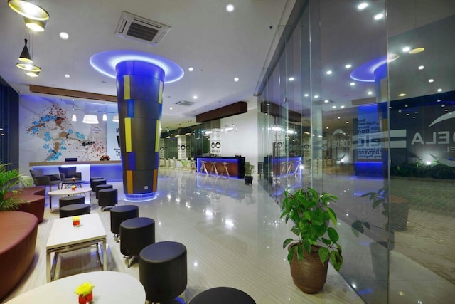 コルデラ カルティカ デヴィ ジョグジャカルタ