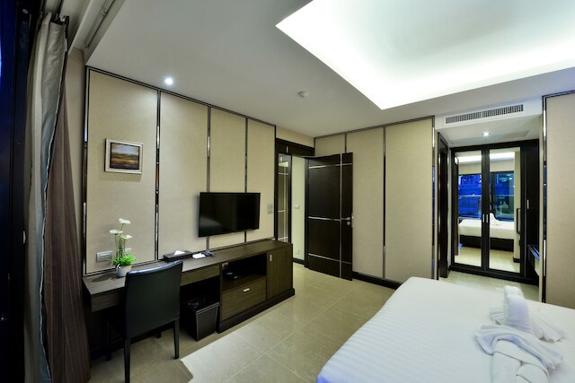 ザ プレステージ ナナ