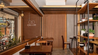 スリーナ ホテル