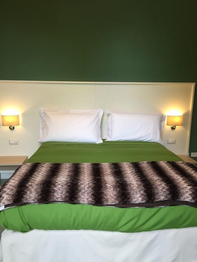 ナポリミリオナリア