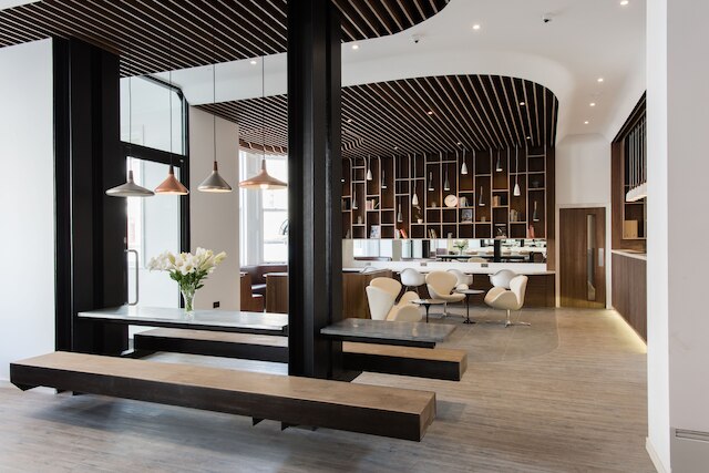 モウブレイ コート ホテル