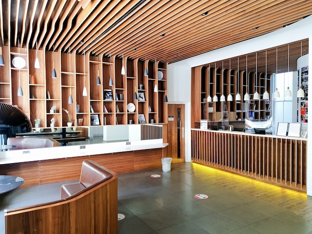 モウブレイ コート ホテル