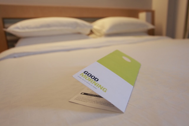 フォー ポインツ バイ シェラトン スラバヤ トゥンジュンガン プラザ