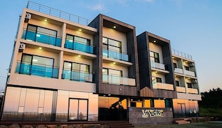 プティ チェジュ ビクター