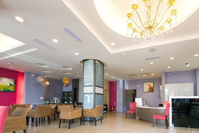 キャメロット イン (邑采精緻旅店)