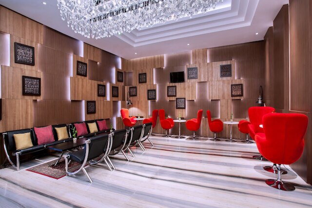 グランド メルキュール ジョグジャカルタ アジ スチプト