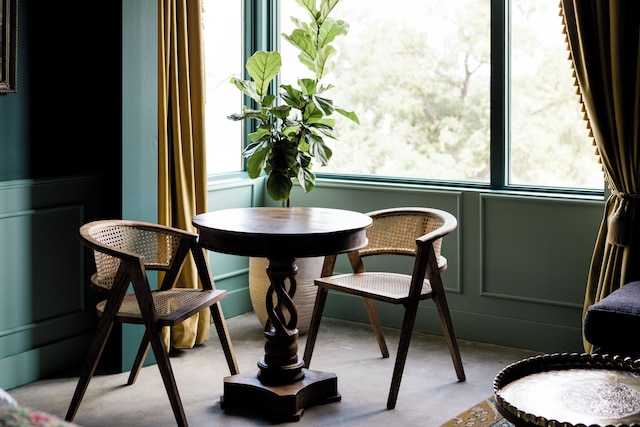 フランセスモダンイン