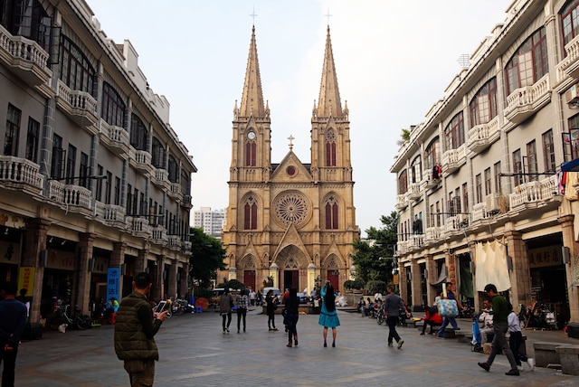 ナンファン ダシャ ホテル (南方大厦酒店)
