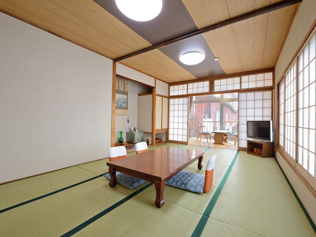 原鶴温泉 花と湯の宿 やぐるま荘