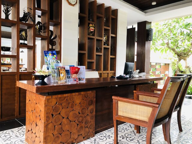 ゲイング マス ジムバラン ヴィラズ、ゲイング マス グループ