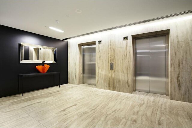 ウィンデル アパートメンツ セント キルダ ビューズ