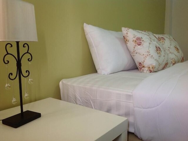 モ ノ オン プレイス