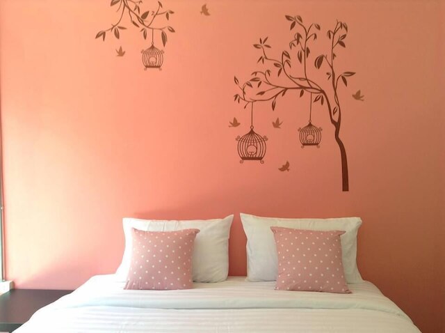 モ ノ オン プレイス