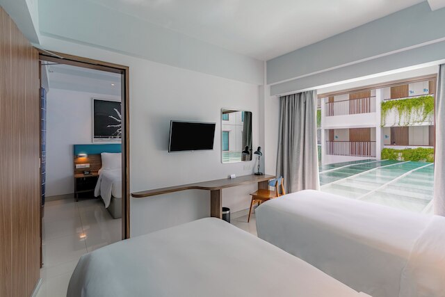 ホリデイ イン エクスプレス バルナ バリ by IHG