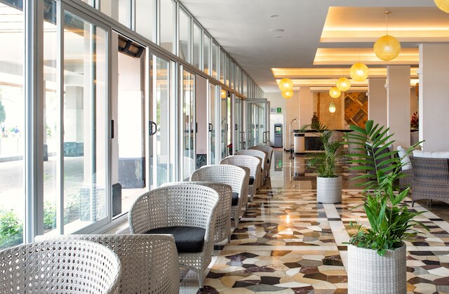 タノア インターナショナル デイトライン ホテル