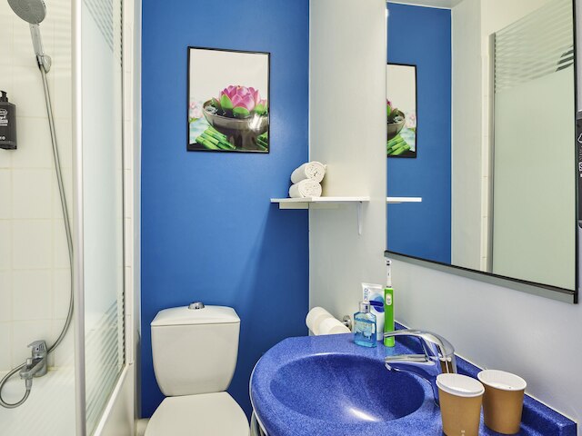 イビス バジェット ヴェルサイユ コワニェール