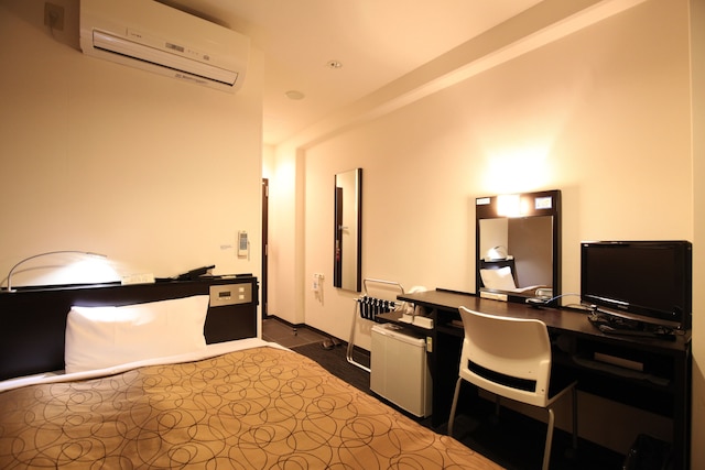 アズイン東近江能登川駅前