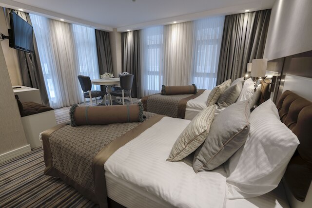 セブン ディープ ホテル