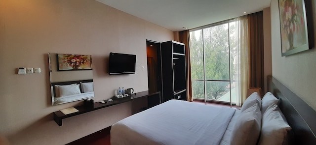 オアシス シリワンギ スポート ホテル