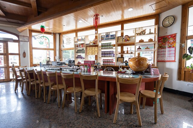 阿里山ティー ホームステイ (阿里山新天山茶業民宿)