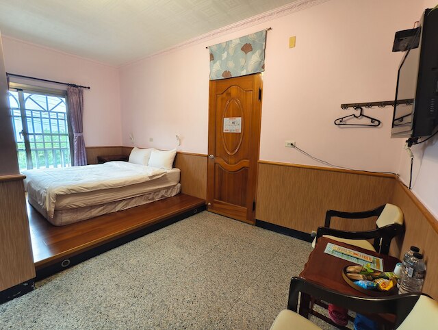 阿里山ティー ホームステイ (阿里山新天山茶業民宿)