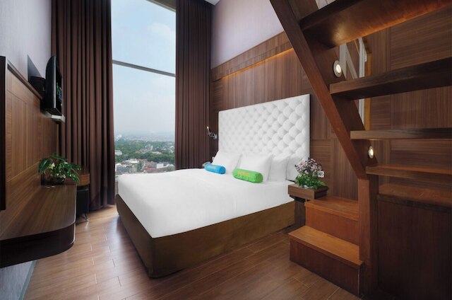 グランド テブ ホテル