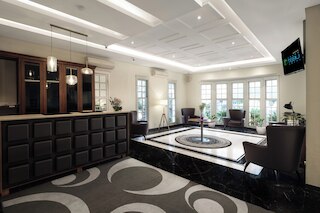 グランド テブ ホテル