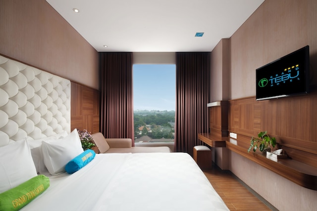 グランド テブ ホテル