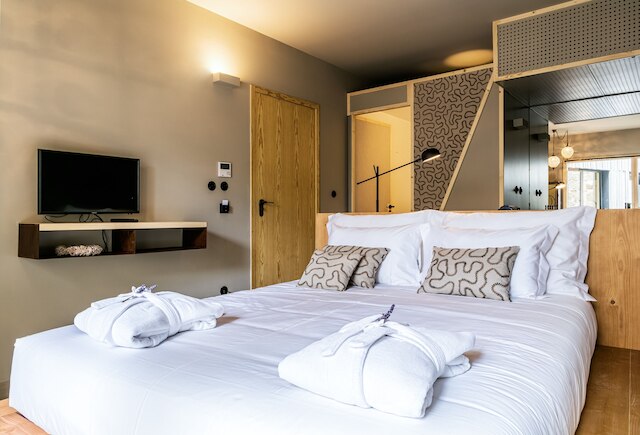 アルマゼン ラグジュアリー ハウジング