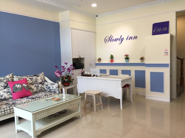 スローリー イン (墾丁慢遊民宿)