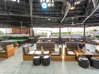 アーバン トラベラーズ ホテル