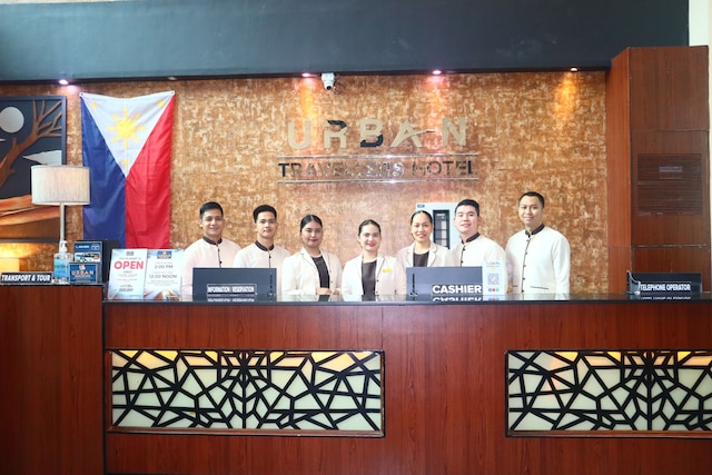 アーバン トラベラーズ ホテル