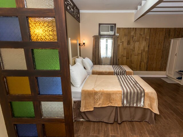 アーバン トラベラーズ ホテル