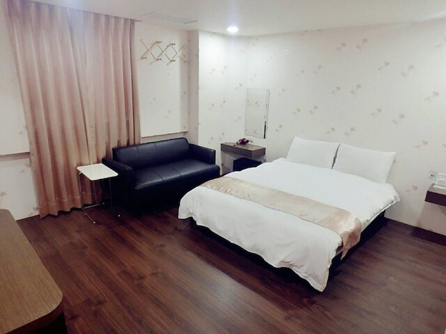 エブリデイ ホット スプリング ホテル (毎日温泉旅店)