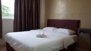 リバー ビュー イン ヌサ ベスタリ スクダイ