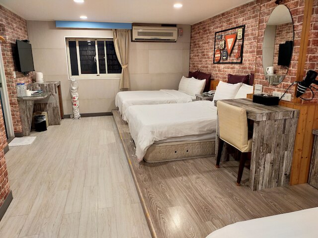 ビン シティ ホテル (賓城大飯店)