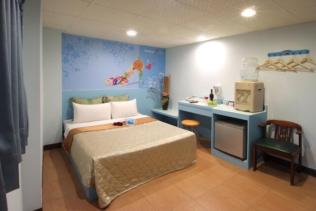 トン ビン エクスプレス (新竹東賓快捷旅店)