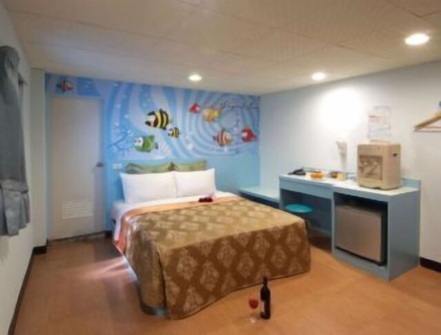 トン ビン エクスプレス (新竹東賓快捷旅店)