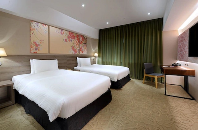 アエリス インターナショナル ホテル (愛麗絲國際大飯店)