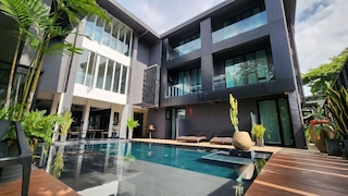 イウアライ ホテル