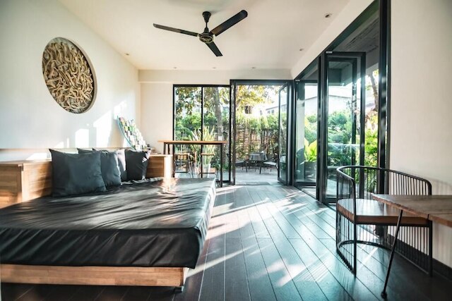 イウアライ ホテル