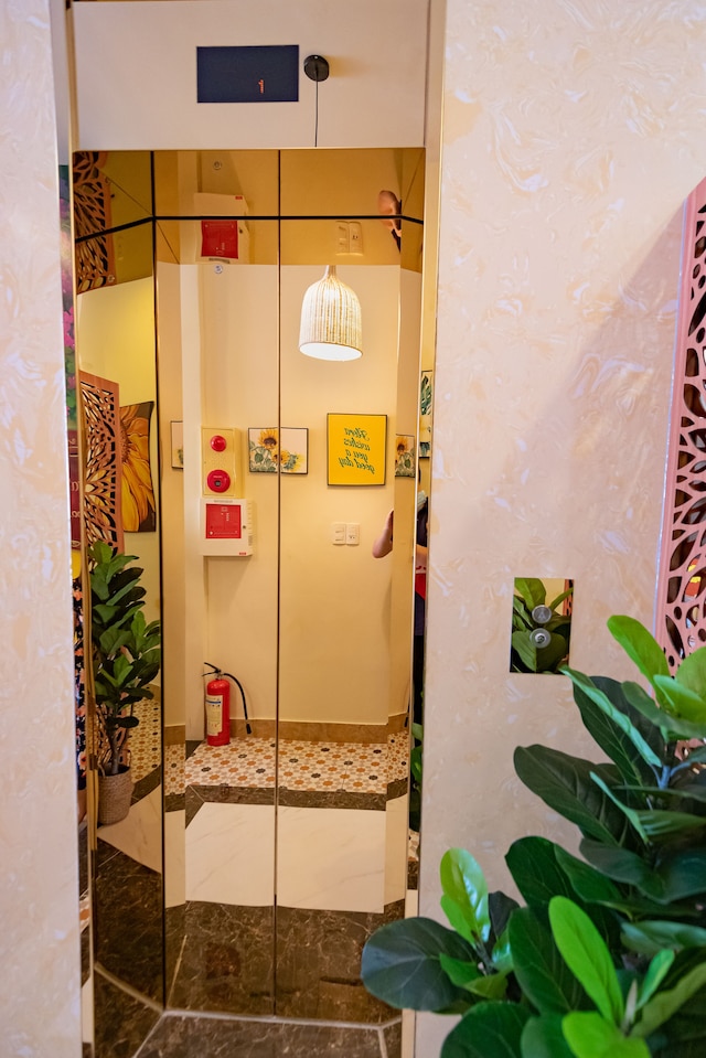 フローラ ホテル フエ