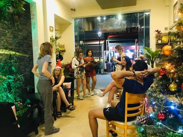 フローラ ホテル フエ