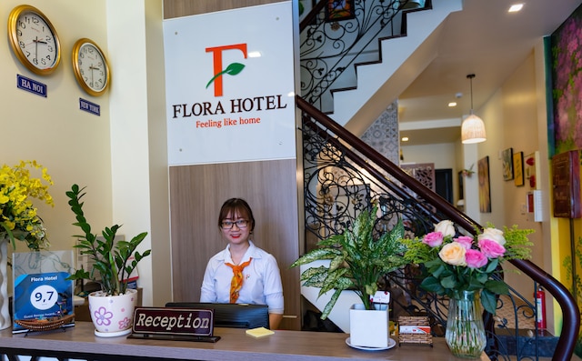 フローラ ホテル フエ