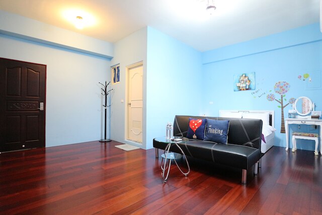 イー ホームステイ (伊家民宿)