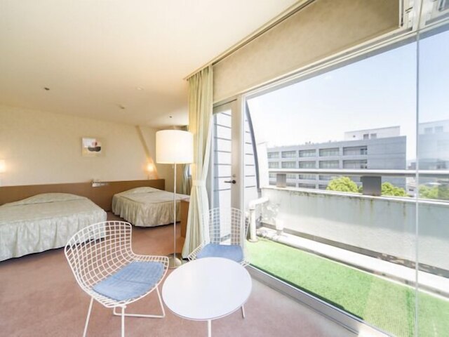 広島サンプラザ