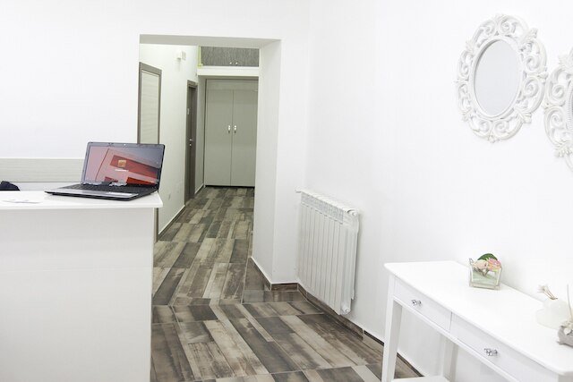 ナポリ ガリバルディ ラグジュアリー