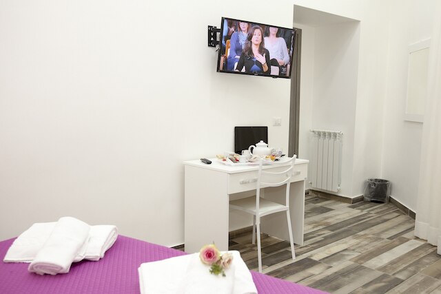 ナポリ ガリバルディ ラグジュアリー