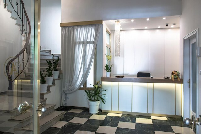 アレース アテネ ホテル