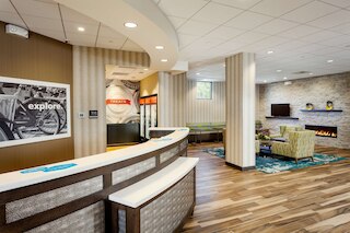 ハンプトン イン & スイーツ バイ ヒルトン シアトル / ノースゲート